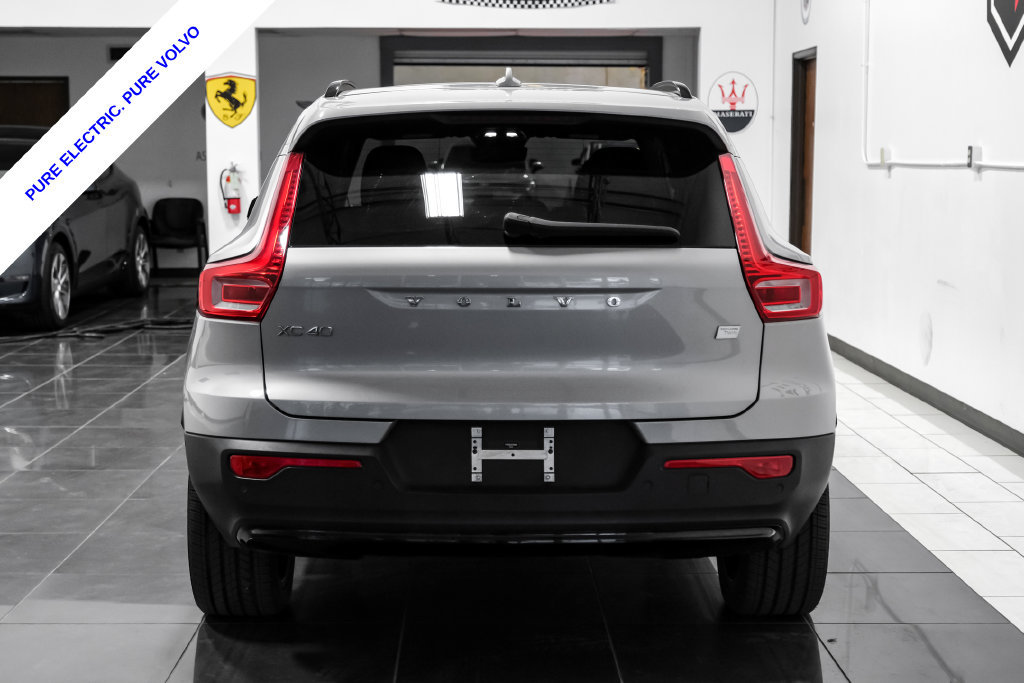 Used 2023 Volvo XC40 Recharge Plus AWD/4WD image 10
