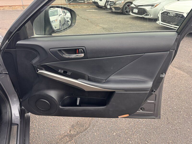 Used 2016 Lexus IS 300 AWD w/ Premium Package image 31