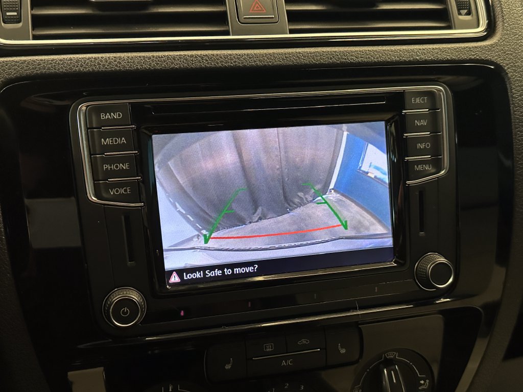Used 2016 Volkswagen Jetta Sport FWD image 14