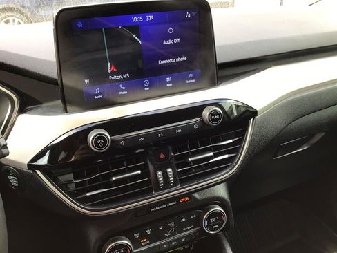 Used 2021 Ford Escape SEL image 17