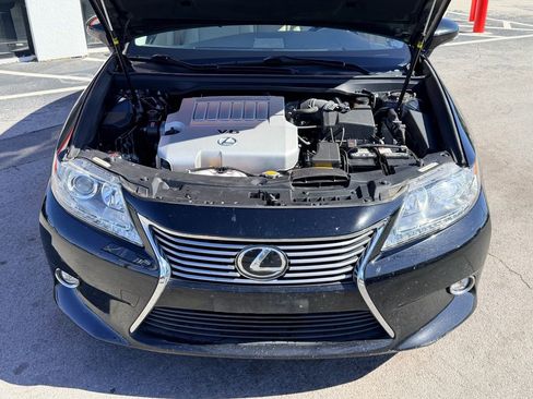 Used 2015 Lexus ES 350 w/ Luxury Package FWD image 11