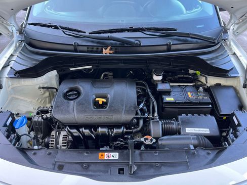 Used 2025 Kia Soul LX w/ LX Technology Package image 29