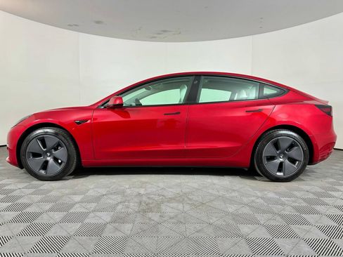 Used 2021 Tesla Model 3 Standard Range Plus RWD image 17