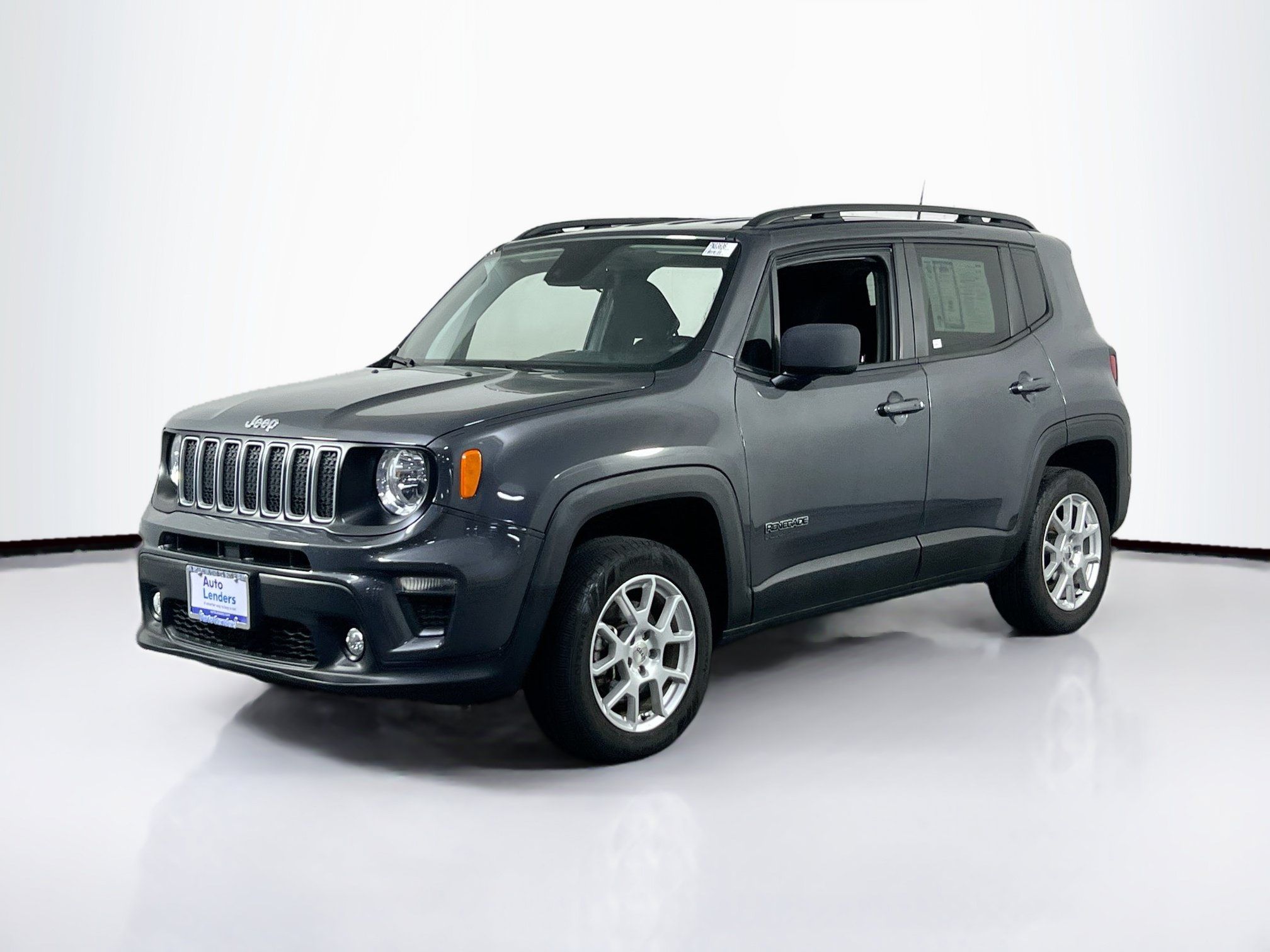 Used 2022 Jeep Renegade Latitude AWD/4WD image 1