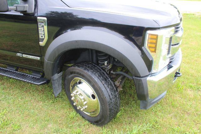 Used 2019 Ford F550 4x4 Crew Cab Super Duty image 6