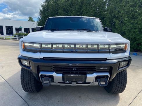 New 2026 GMC Hummer EV SUV image 2