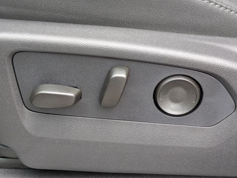 New 2026 GMC Sierra 1500 SLT w/ SLT Premium Plus Package image 21