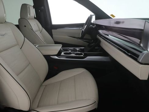 Used 2026 Cadillac Escalade Sport w/ Touring Package AWD/4WD image 37