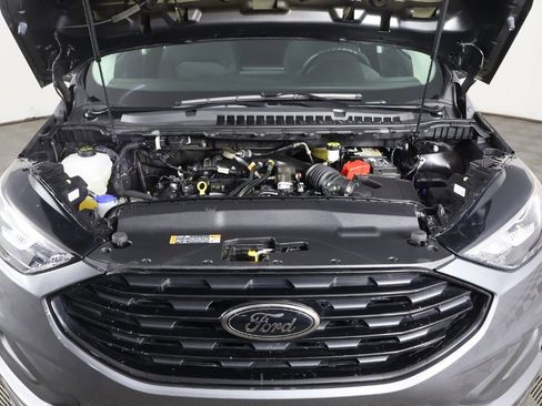 Used 2023 Ford Edge SE w/ Black Appearance Package image 15