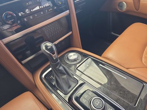 Used 2022 INFINITI QX80 Sensory w/ Cargo Package AWD/4WD image 25
