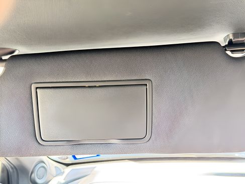Used 2025 Honda Passport EX-L image 18