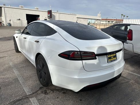 Used 2023 Tesla Model S image 3