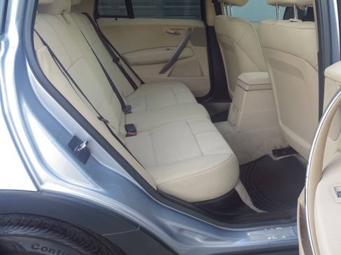 Used 2005 BMW X3 2.5i AWD/4WD image 29