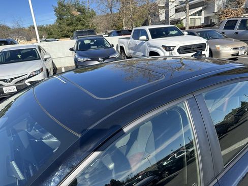 Certified 2025 Toyota Corolla SE image 7