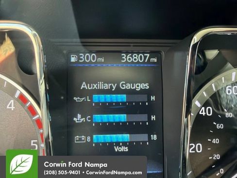 Used 2019 Nissan Titan SV AWD/4WD image 14