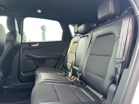 New 2025 Ford Escape ST-Line w/ Cold Weather Package image 19