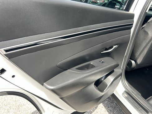 Used 2023 Hyundai Tucson SEL image 18