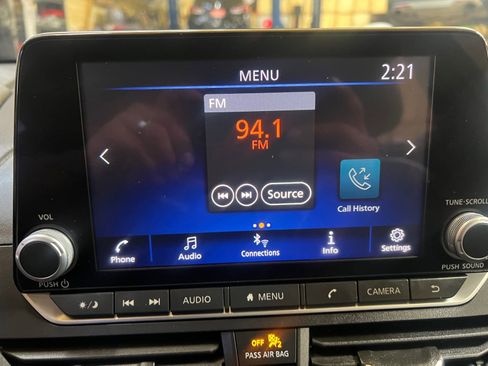 Used 2025 Nissan Altima 2.5 SR image 21