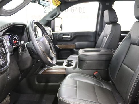 Used 2020 Chevrolet Silverado 3500 High Country w/ Z71 Off-Road Package image 13