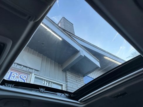 Used 2018 Subaru Forester 2.5i Premium image 25