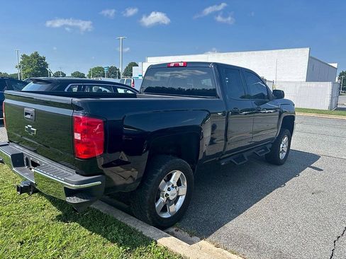 Used 2017 Chevrolet Silverado 2500 LT w/ LT Convenience Package AWD/4WD image 11