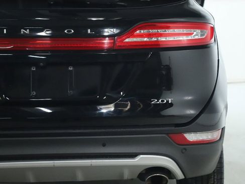 Used 2017 Lincoln MKC Reserve w/ Lincoln MKC Climate Package image 46