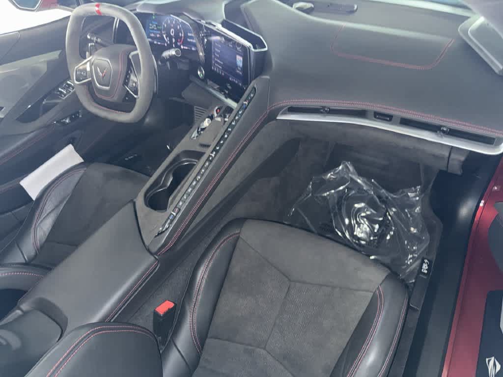 Used 2022 Chevrolet Corvette Stingray Premium Conv w/ Z51 Performance Package RWD image 26