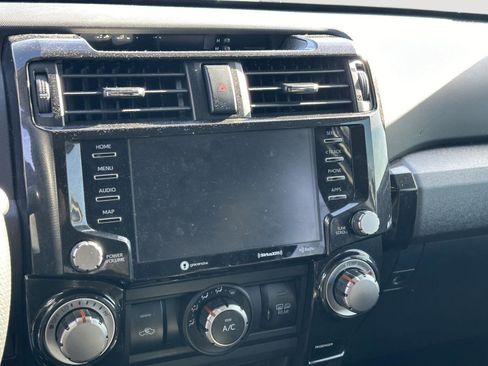 Used 2021 Toyota 4Runner TRD Off-Road image 11