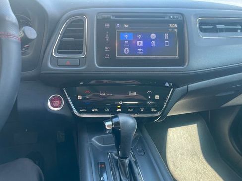 Used 2018 Honda HR-V EX image 6