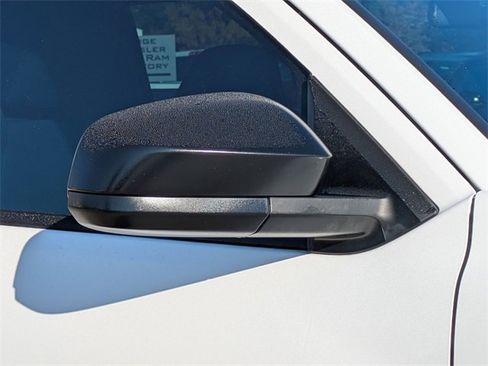 Used 2024 Toyota Tacoma SR image 13