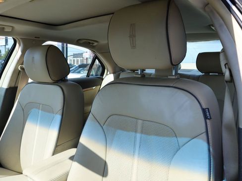 Used 2011 Lincoln MKZ w/ 102A Rapid Spec Order Code FWD image 6