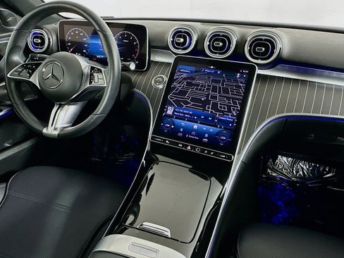 Used 2024 Mercedes-Benz C 300 Sedan w/ Exclusive Trim Package image 6
