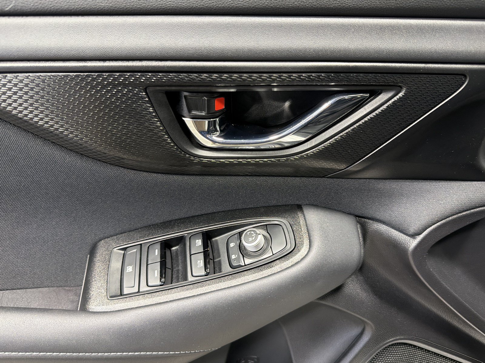 Certified 2025 Subaru Legacy Premium AWD/4WD image 19