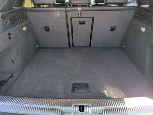 Used 2018 Audi Q3 2.0T Premium Plus image 41