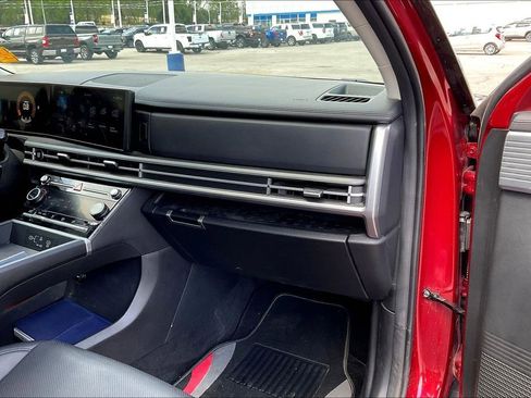 Used 2024 Hyundai Santa Fe SEL image 15