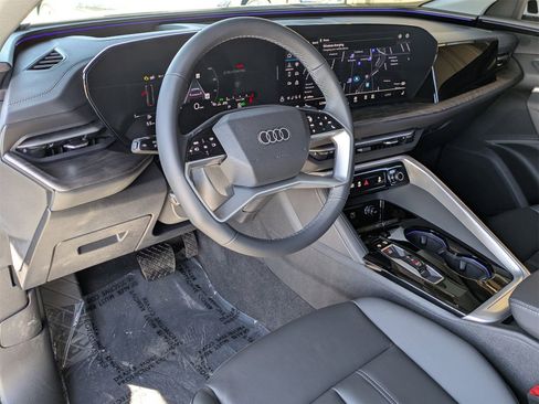 New 2025 Audi Q5 2.0T Premium Plus image 8