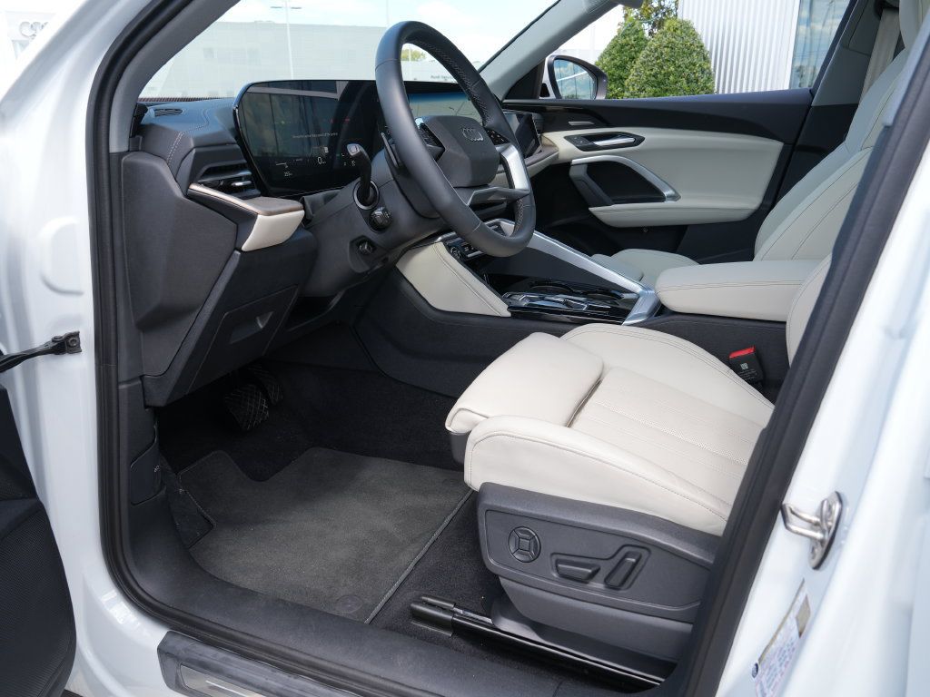 Used 2025 Audi Q5 Prestige AWD/4WD image 21