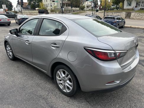 Used 2016 Scion iA image 5