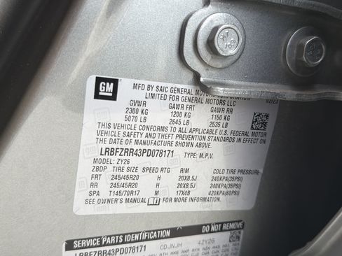 Certified 2023 Buick Envision Avenir FWD image 32