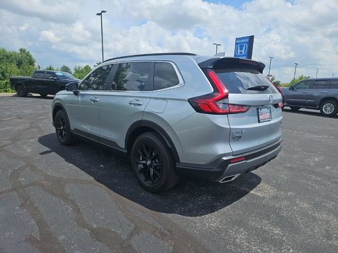 Used 2025 Honda CR-V Sport image 3