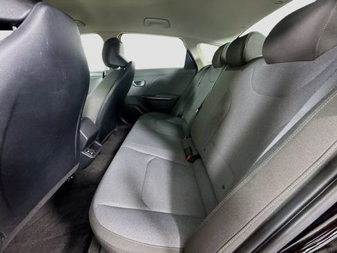 Used 2025 Kia K4 FWD image 22