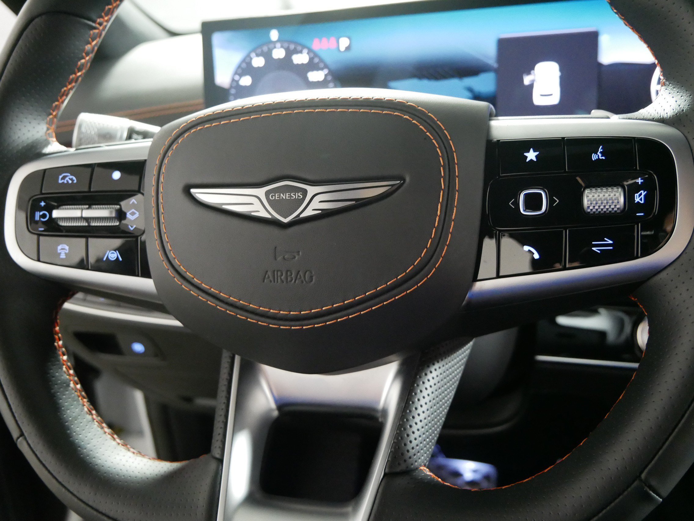 Certified 2026 Genesis GV70 3.5T Sport Prestige AWD/4WD image 25