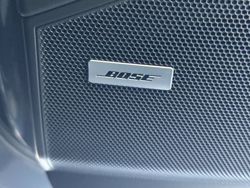 New 2026 Porsche Cayenne Coupe AWD/4WD image 36