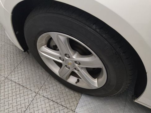 Used 2021 Chevrolet Malibu LS w/ Driver Confidence Package II FWD image 31