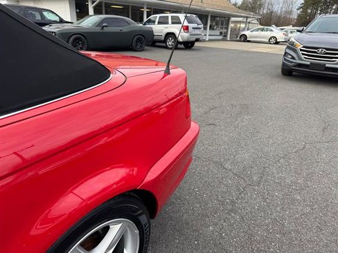 Used 2002 BMW 325Ci Convertible image 15