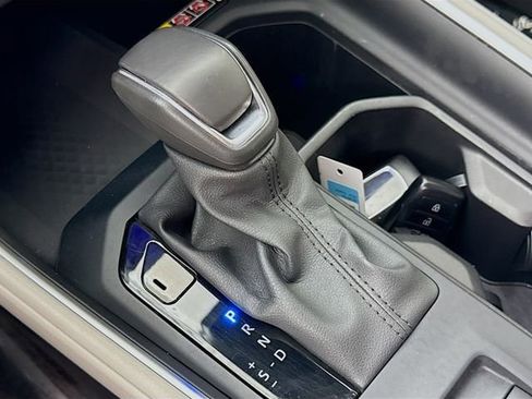 Certified 2024 Toyota Grand Highlander XLE image 16