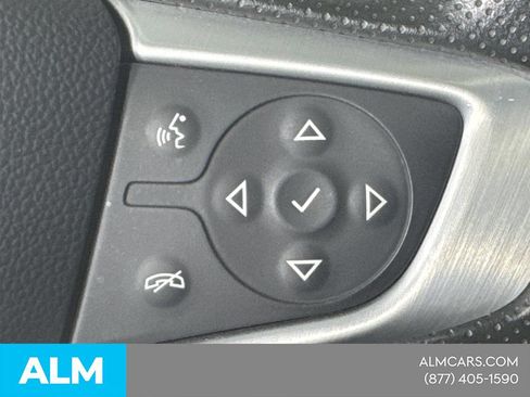 Used 2024 GMC Terrain SLE AWD/4WD image 28