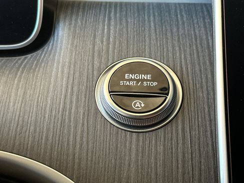 Certified 2024 Mercedes-Benz C 300 Sedan image 28