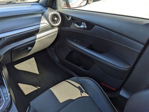 Certified 2024 Kia Forte GT-Line image 18