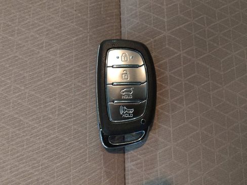 Used 2016 Hyundai Tucson Sport image 32